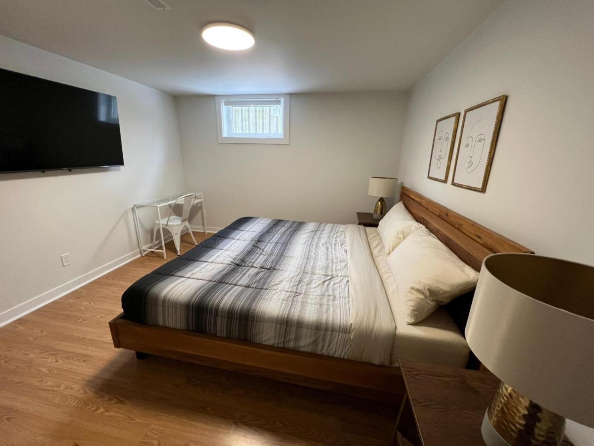 Letitia Heights !B Spacious And Quiet Private Bedroom With Shared Bathroom Barrie Exterior foto